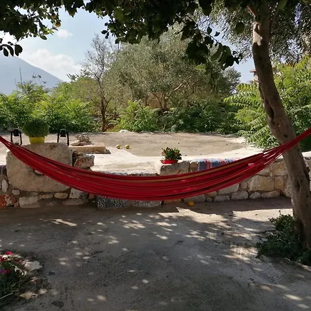 Сasa de vacaciones Little Home In Mani